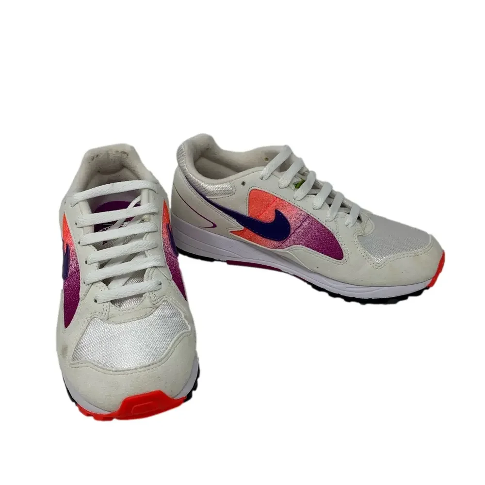 🧡💜 Nike Air Skylon 2 “Solar Red” Sneakers Women’s Size 8 💜🧡